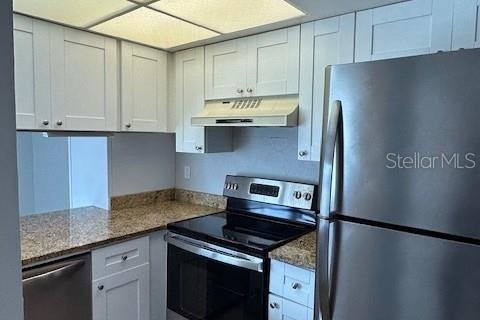 Touwnhouse à vendre à Sarasota, Floride: 3 chambres, 130.81 m2 № 1733756 - photo 3