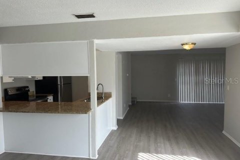 Touwnhouse à vendre à Sarasota, Floride: 3 chambres, 130.81 m2 № 1733756 - photo 8