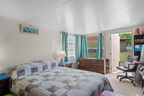 Villa ou maison à vendre à Deltona, Floride: 3 chambres, 125.23 m2 № 1620454 - photo 21
