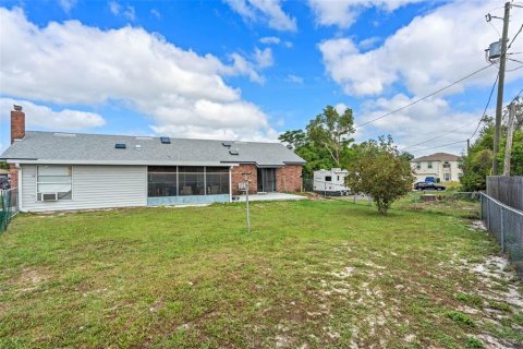 Villa ou maison à vendre à Deltona, Floride: 3 chambres, 125.23 m2 № 1620454 - photo 25