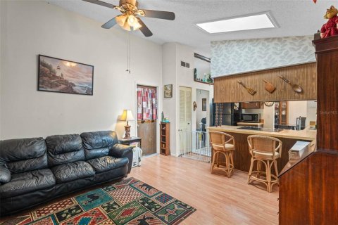 Villa ou maison à vendre à Deltona, Floride: 3 chambres, 125.23 m2 № 1620454 - photo 5