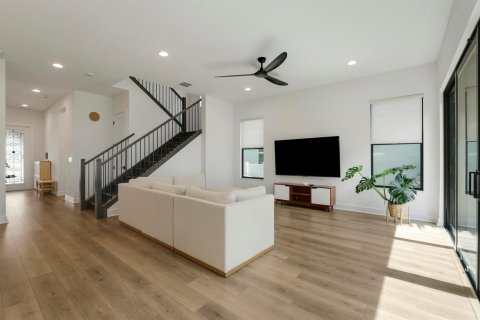 Casa en venta en Palm Beach Gardens, Florida, 5 dormitorios, 336.12 m2 № 2383051 - foto 17