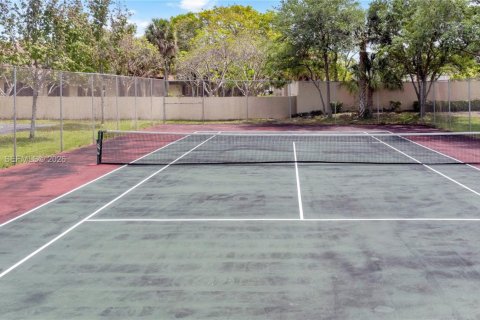Condominio en venta en Sunrise, Florida, 3 dormitorios, 131.83 m2 № 2248060 - foto 26