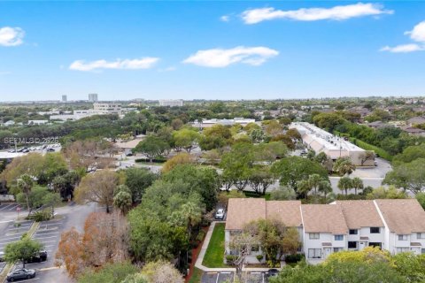 Condominio en venta en Sunrise, Florida, 3 dormitorios, 131.83 m2 № 2248060 - foto 20