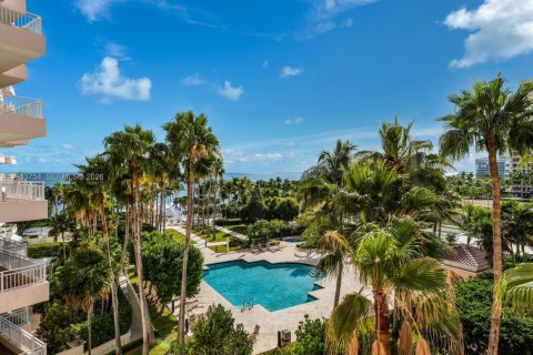 Condominio en venta en Key Biscayne, Florida, 2 dormitorios, 242.01 m2 № 2152800 - foto 29