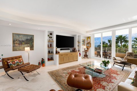 Condo in Key Biscayne, Florida, 2 bedrooms № 2152800