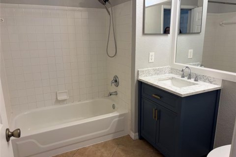 Condominio en venta en Orlando, Florida, 2 dormitorios, 93.18 m2 № 2231051 - foto 18
