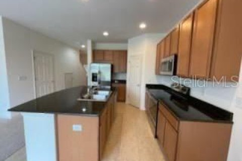 Adosado en alquiler en Riverview, Florida, 3 dormitorios, 130.06 m2 № 2094778 - foto 4