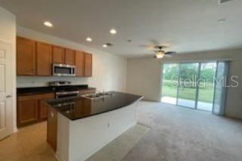 Adosado en alquiler en Riverview, Florida, 3 dormitorios, 130.06 m2 № 2094778 - foto 2