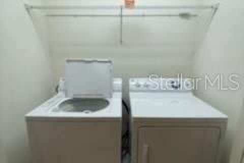 Adosado en alquiler en Riverview, Florida, 3 dormitorios, 130.06 m2 № 2094778 - foto 7