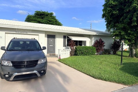 House in Boynton Beach, Florida 2 bedrooms, 146.97 sq.m. № 2392408 - photo 29