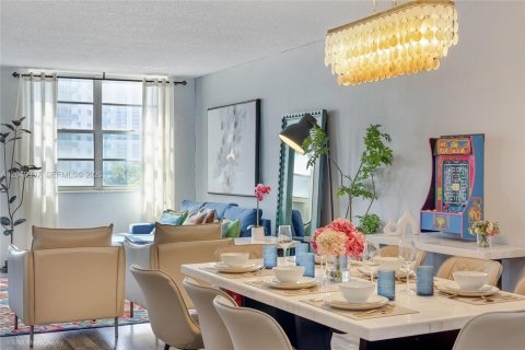 Copropriété à vendre à Sunny Isles Beach, Floride: 2 chambres, 154.68 m2 № 2252239 - photo 6