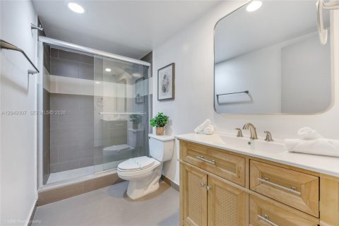 Copropriété à vendre à Sunny Isles Beach, Floride: 2 chambres, 154.68 m2 № 2252239 - photo 9