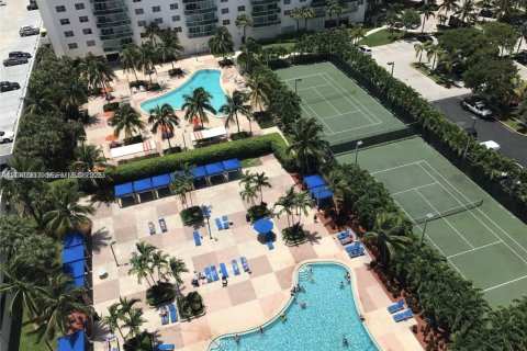 Copropriété à vendre à Sunny Isles Beach, Floride: 2 chambres, 154.68 m2 № 2252239 - photo 19