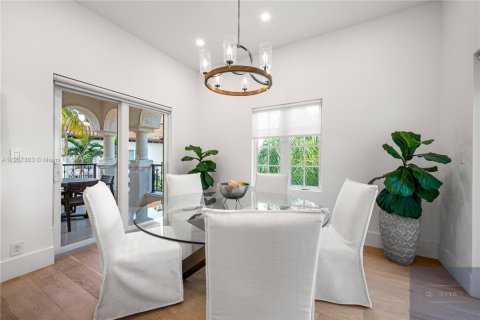 Copropriété à vendre à Miami Beach, Floride: 3 chambres, 254.92 m2 № 1963664 - photo 20