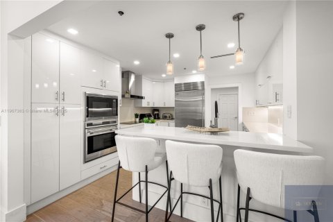 Copropriété à vendre à Miami Beach, Floride: 3 chambres, 254.92 m2 № 1963664 - photo 17