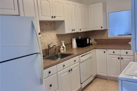Adosado en venta en Boca Raton, Florida, 1 dormitorio, 84.36 m2 № 2243952 - foto 3