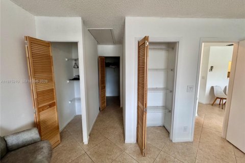 Adosado en venta en Boca Raton, Florida, 1 dormitorio, 84.36 m2 № 2243952 - foto 9