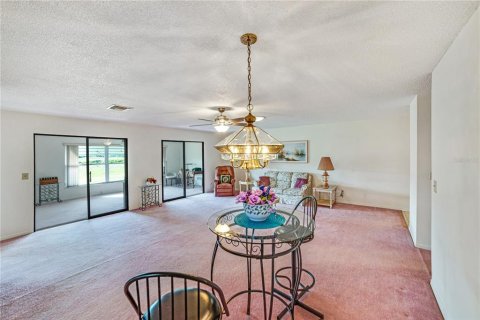 Condominio en venta en Sun City Center, Florida, 2 dormitorios, 146.69 m2 № 1681769 - foto 9