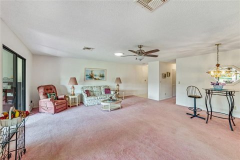 Condominio en venta en Sun City Center, Florida, 2 dormitorios, 146.69 m2 № 1681769 - foto 13