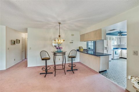 Condominio en venta en Sun City Center, Florida, 2 dormitorios, 146.69 m2 № 1681769 - foto 12