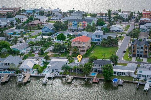 Villa ou maison à vendre à Indian Rocks Beach, Floride: 2 chambres, 125.51 m2 № 1912213 - photo 7
