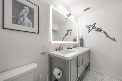 Villa ou maison à vendre à Indian Rocks Beach, Floride: 2 chambres, 125.51 m2 № 1912213 - photo 29