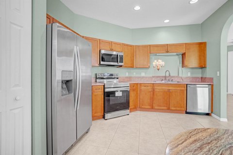 Villa ou maison à vendre à Port St. Lucie, Floride: 2 chambres, 139.91 m2 № 2328940 - photo 14