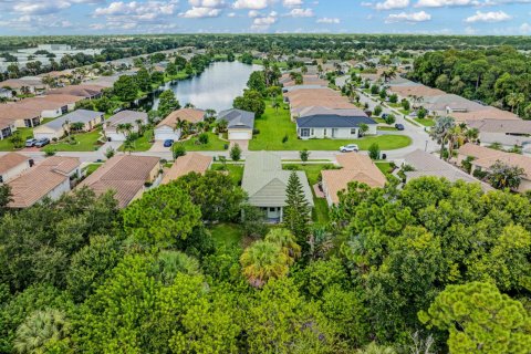 Villa ou maison à vendre à Port St. Lucie, Floride: 2 chambres, 139.91 m2 № 2328940 - photo 30