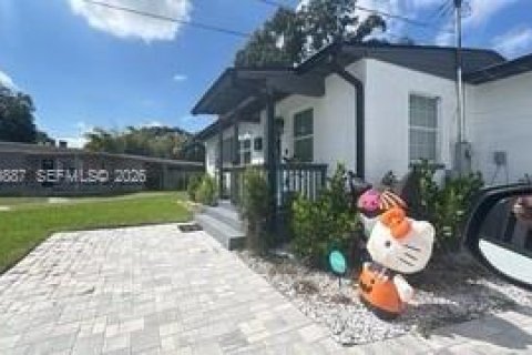 Villa ou maison à Orlando, Floride 4 chambres, 131.55 m2 № 2040385