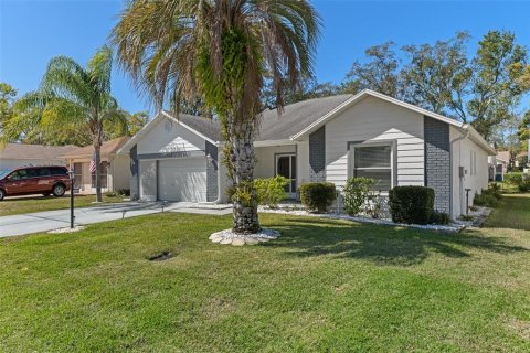 House in Spring Hill, Florida 2 bedrooms, 158.12 sq.m. № 1519210 - photo 4