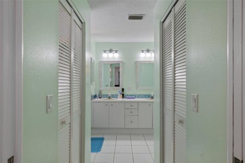 House in Spring Hill, Florida 2 bedrooms, 158.12 sq.m. № 1519210 - photo 29