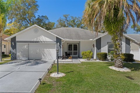 House in Spring Hill, Florida 2 bedrooms, 158.12 sq.m. № 1519210 - photo 1