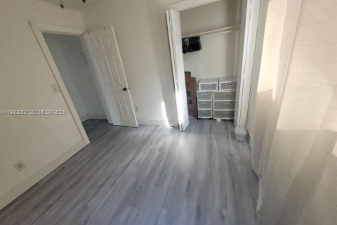 Commercial property in Miami, Florida 144.93 sq.m. № 1994202 - photo 25