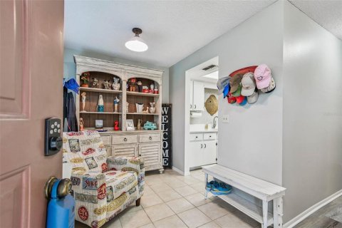 Condo in Dunedin, Florida, 2 bedrooms  № 1903958 - photo 6