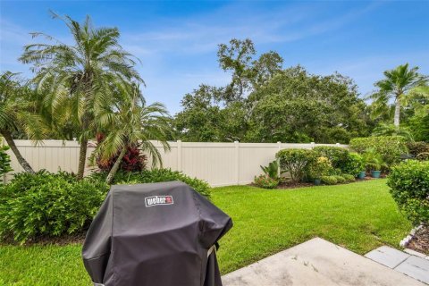 Condo in Dunedin, Florida, 2 bedrooms  № 1903958 - photo 26