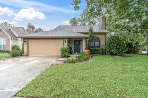 House in New Port Richey, Florida 3 bedrooms, 147.06 sq.m. № 1812888 - photo 1