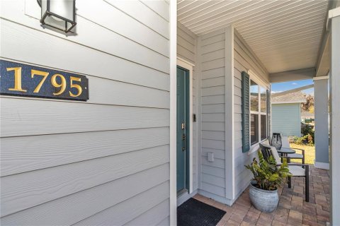 House in HEATH PRESERVE in Ocala, Florida 5 bedrooms, 227.15 sq.m. № 1733235 - photo 3