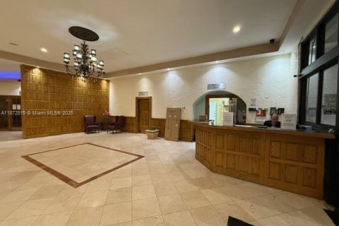 Condominio en alquiler en Hollywood, Florida, 1 dormitorio, 83.24 m2 № 1979779 - foto 22