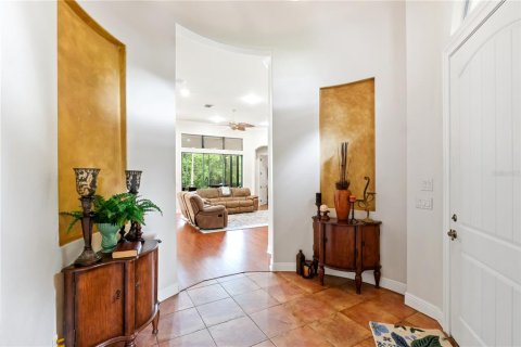 House in Lady Lake, Florida 3 bedrooms, 208.84 sq.m. № 2100109 - photo 10
