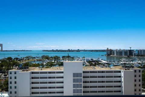 Copropriété à louer à Sarasota, Floride: 3 chambres, 207.08 m2 № 1654486 - photo 9