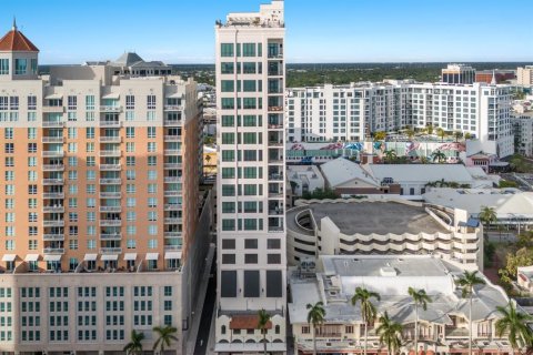 Copropriété à louer à Sarasota, Floride: 3 chambres, 207.08 m2 № 1654486 - photo 1