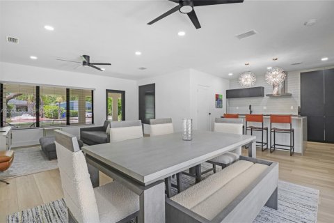 Villa ou maison à vendre à Fort Lauderdale, Floride: 3 chambres, 162.76 m2 № 2067523 - photo 11