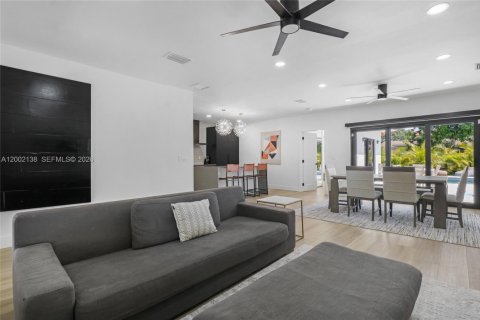 Villa ou maison à vendre à Fort Lauderdale, Floride: 3 chambres, 162.76 m2 № 2067523 - photo 4