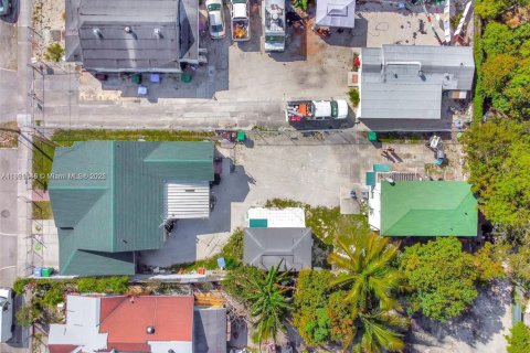 Immobilier commercial à vendre à Miami, Floride: 203.36 m2 № 1953187 - photo 8