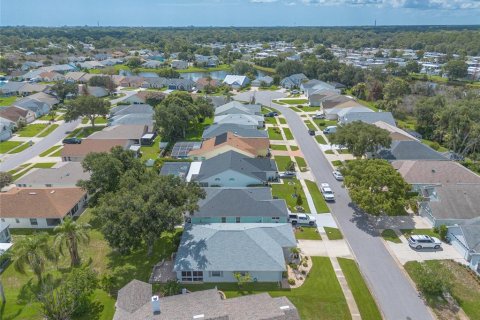 House in New Smyrna Beach, Florida 3 bedrooms, 145.58 sq.m. № 2237493 - photo 30