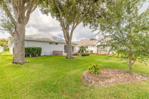 House in New Smyrna Beach, Florida 3 bedrooms, 145.58 sq.m. № 2237493 - photo 27