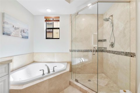 Touwnhouse à vendre à Fort Lauderdale, Floride: 4 chambres, 271.27 m2 № 2087354 - photo 14