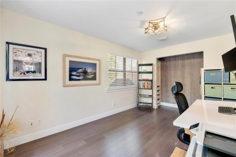 Touwnhouse à vendre à Fort Lauderdale, Floride: 4 chambres, 271.27 m2 № 2087354 - photo 25