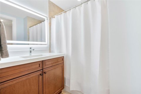 Touwnhouse à vendre à Fort Lauderdale, Floride: 4 chambres, 271.27 m2 № 2087354 - photo 17